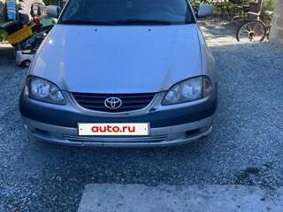 2001 Toyota Avensis I Рестайлинг, серебристый, 400000 рублей, вид 3