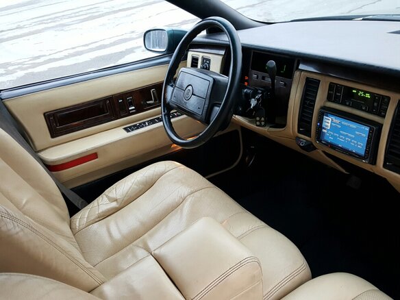 1993 Cadillac Fleetwood II, зелёный - вид 6