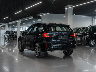 2026 BMW X1 Long 25Li xDrive III (U11/U12), чёрный, 5900000 рублей, вид 4