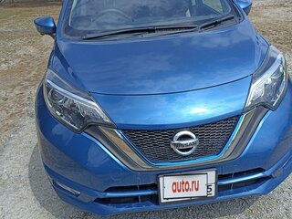 2018 Nissan Note e-Power II Рестайлинг, синий, 1500000 рублей, вид 5