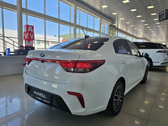 2018 Kia Rio IV, белый - вид 7