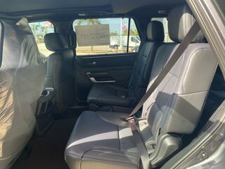 2025 Toyota Sequoia III, серый, 17307802 рублей, вид 3
