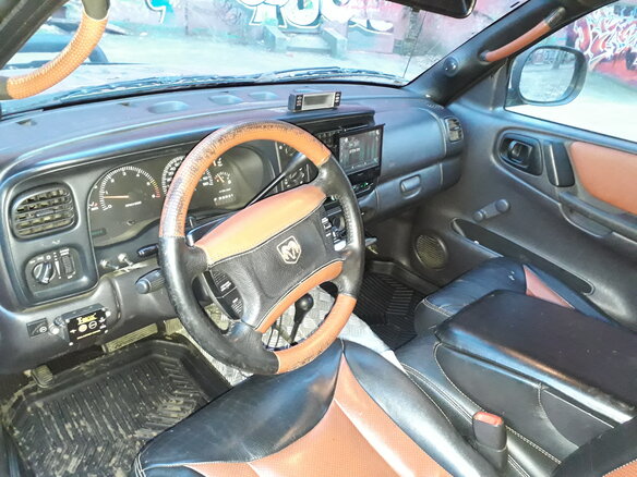 1999 Dodge Dakota II, оранжевый - вид 9