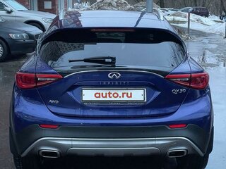 2017 Infiniti QX30, синий, 2999000 рублей, вид 2