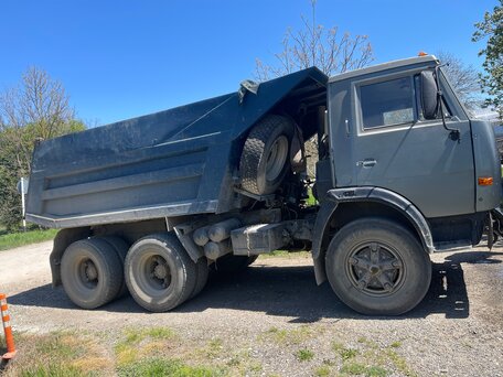 1991 КамАЗ 5511, чёрный, 850000 рублей, вид 4