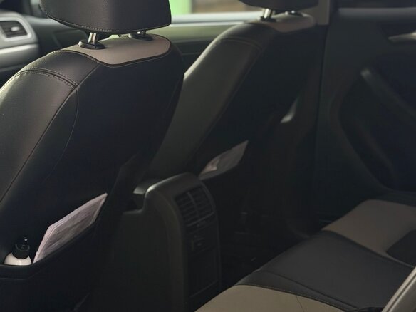 2012 Volkswagen Jetta VI, серебристый - вид 7