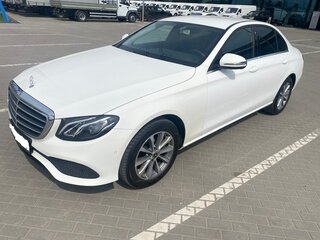 2019 Mercedes-Benz E-Класс 200 V (W213, S213, C238), белый, 3800000 рублей, вид 1