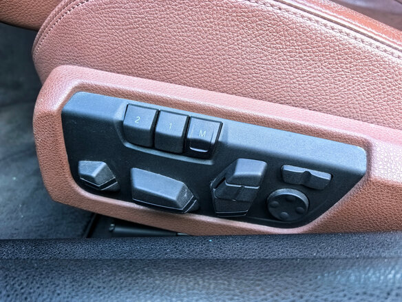 2014 BMW 6 серии 640i xDrive III (F06/F13/F12), чёрный, 2890000 рублей - вид 16