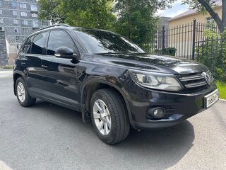 2012 Volkswagen Tiguan I Рестайлинг, чёрный, 1249000 рублей, вид 1