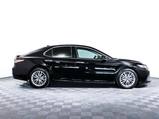 2018 Toyota Camry VIII (XV70), чёрный, 1800000 рублей, вид 2