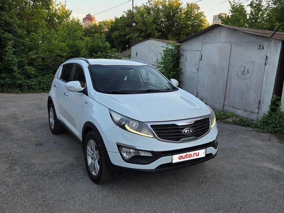 2013 Kia Sportage III, белый, 1150000 рублей - вид 1