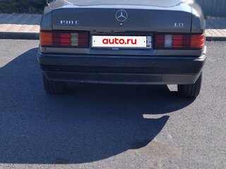 1990 Mercedes-Benz 190 (W201), серый, 300000 рублей, вид 4