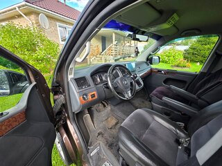 2010 Volkswagen Multivan T5 Рестайлинг, коричневый, 2500000 рублей, вид 5