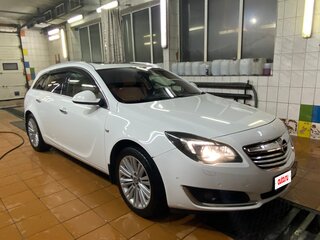 2014 Opel Insignia I Рестайлинг, белый, 1900000 рублей, вид 2