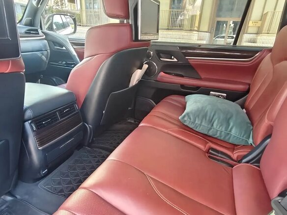 2021 Lexus LX 570 III Рестайлинг 2, белый, 12990000 рублей - вид 25