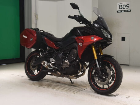2020 Yamaha MT-09 Tracer (FJ-09), красный, 890000 рублей, вид 3