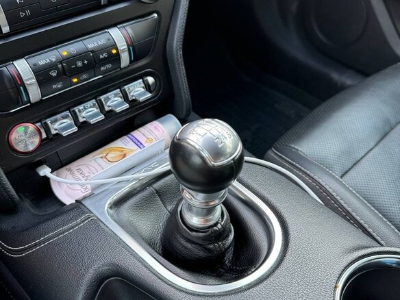 2019 Ford Mustang VI Рестайлинг, синий, 2650000 рублей - вид 10