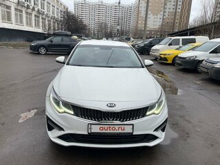 2020 Kia Optima IV Рестайлинг, белый, 1587000 рублей, вид 3