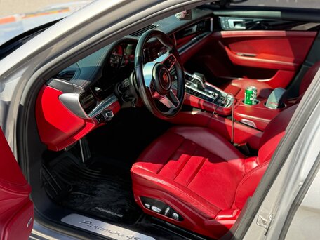 2018 Porsche Panamera 4S II, серебристый, 5690000 рублей, вид 5
