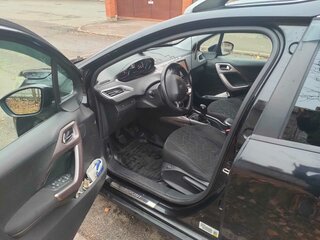 2014 Peugeot 2008 I, чёрный, 690000 рублей, вид 5