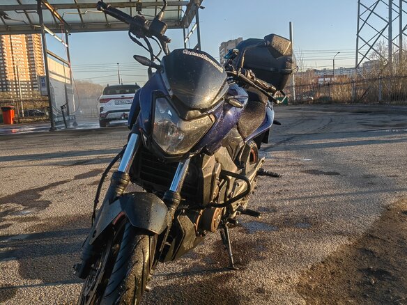 2017 Bajaj Dominar 400, синий, 310000 рублей - вид 1