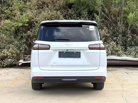 2025 Wuling Starlight 730, серебристый, 1950000 рублей, вид 3