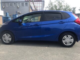 2018 Honda Fit III Рестайлинг, синий, 1530000 рублей, вид 4