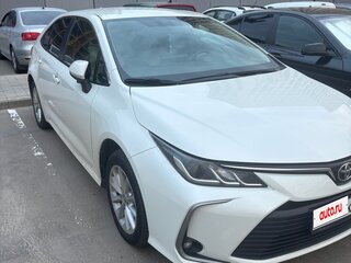 2019 Toyota Corolla XII (E210), белый, 1500000 рублей, вид 2