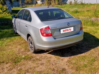 2014 Skoda Rapid I, серебристый, 980000 рублей, вид 3
