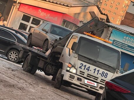 2008 Isuzu Elf (N-series), белый, 3300000 рублей, вид 1