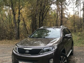 2012 Kia Sorento II Рестайлинг, бежевый, 1900000 рублей, вид 2