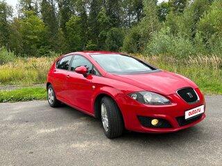 2011 SEAT Leon II Рестайлинг, красный, 600000 рублей, вид 2