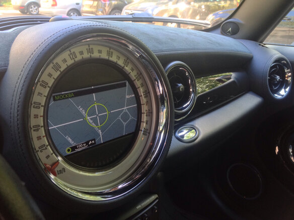 2011 Mini Hatch Cooper S II (R56) Рестайлинг, оранжевый - вид 3