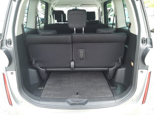 2014 Mazda Biante SkyActiv, белый, 1440000 рублей - вид 6