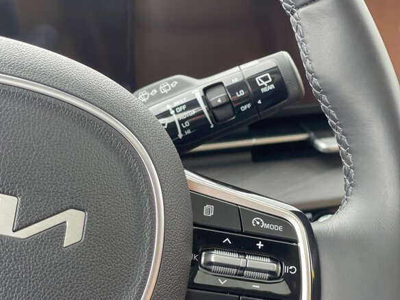 2022 Kia Carnival IV, белый, 4200000 рублей - вид 26