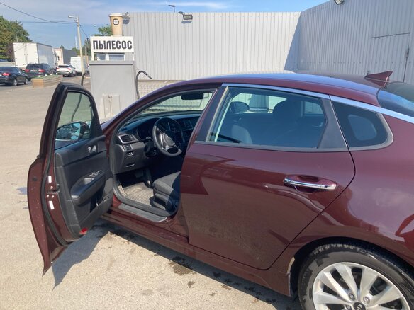 2017 Kia Optima IV, красный, 2000000 рублей - вид 5