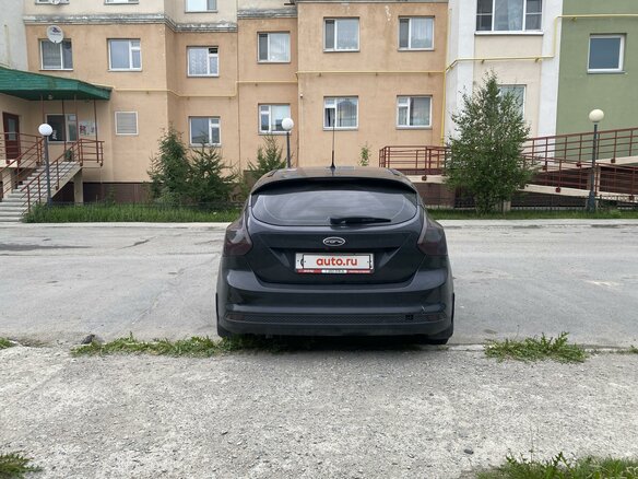 2012 Ford Focus III, чёрный, 1000000 рублей - вид 2