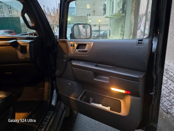 2008 Hummer H2 I Рестайлинг, чёрный, 5700000 рублей - вид 11