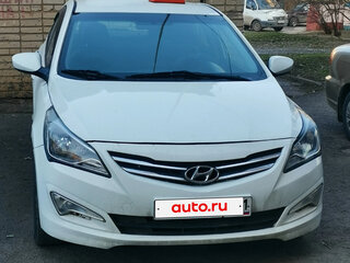 2016 Hyundai Solaris I Рестайлинг, белый, 650000 рублей, вид 1