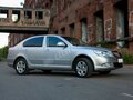 2011 Skoda Octavia II (A5) Рестайлинг, серебристый - вид 3