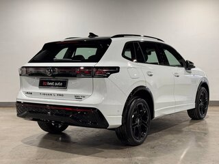 2026 Volkswagen Tiguan L Pro III (China Market), белый, 4740000 рублей, вид 5