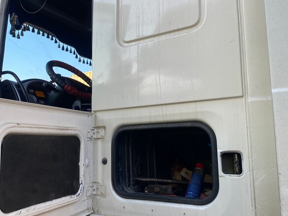 2010 DAF XF 105, белый, 3450000 рублей - вид 16