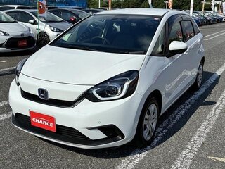 2023 Honda Fit IV Рестайлинг, белый, 950000 рублей, вид 2