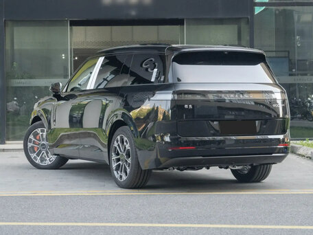 2025 Lynk & Co 900, чёрный, 7540000 рублей, вид 2