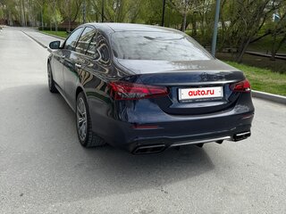 2021 Mercedes-Benz E-Класс 200 V (W213, S213, C238) Рестайлинг, синий, 5380000 рублей, вид 4