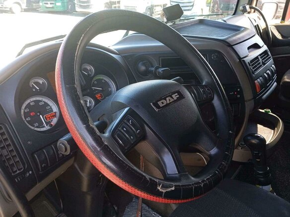 2019 DAF XF 105, белый, 5130000 рублей - вид 5
