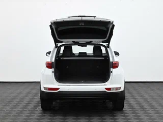 2017 Kia Sportage IV, белый, 1749000 рублей, вид 5