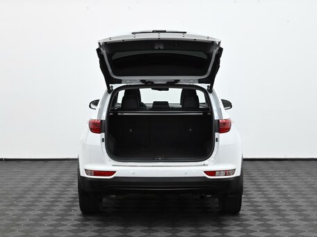 2017 Kia Sportage IV, белый, 1749000 рублей, вид 5