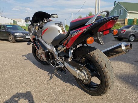 2003 Honda CBR 600F, серебристый, 400000 рублей, вид 3