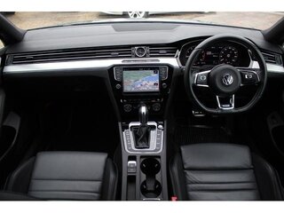 2017 Volkswagen Passat B8, серебристый, 1220069 рублей, вид 5